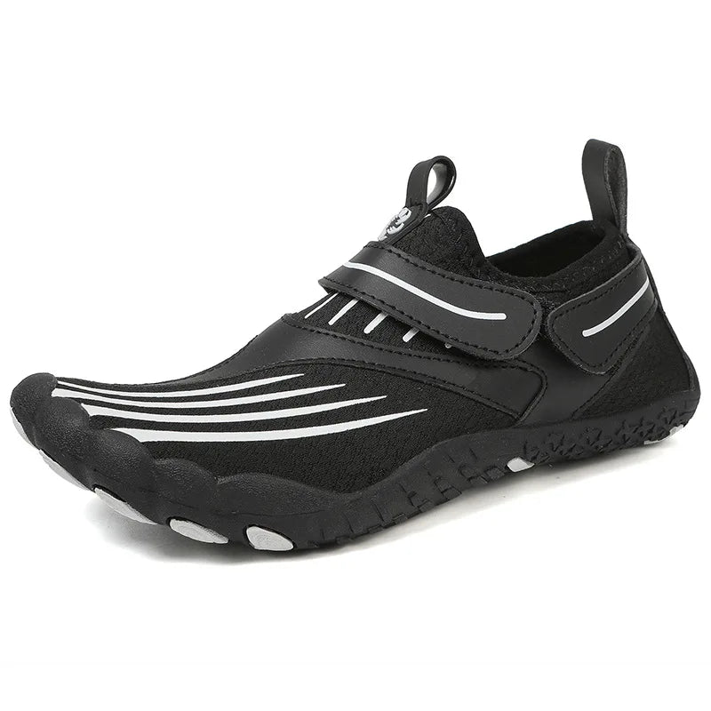 MCROONS outdoor activity water shoes detail